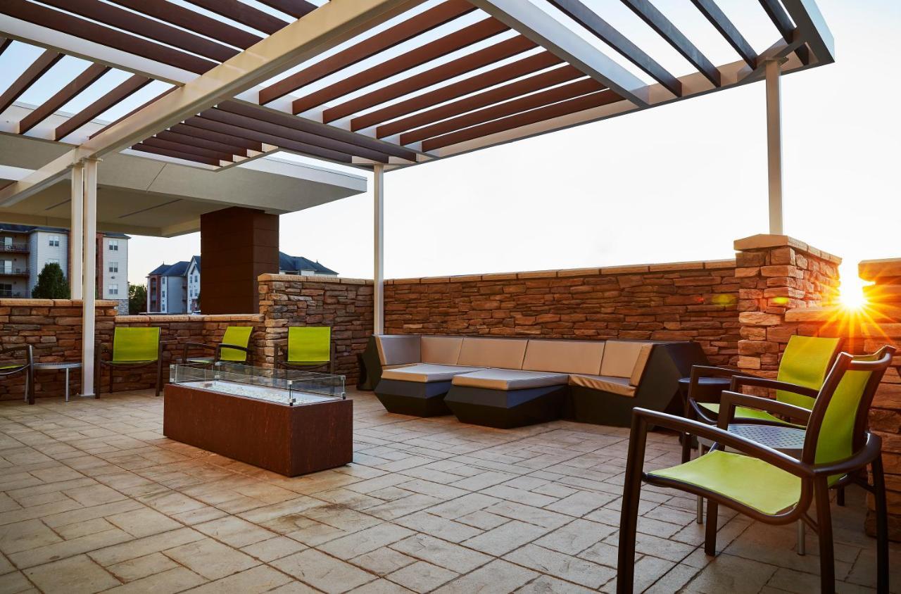 Springhill Suites By Marriott Springfield North מראה חיצוני תמונה